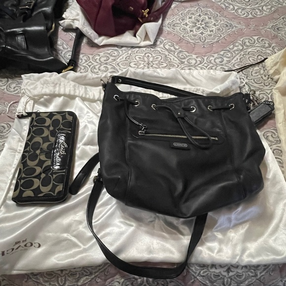 All my authentic bags, Make me an offer! - Picture 14 of 16